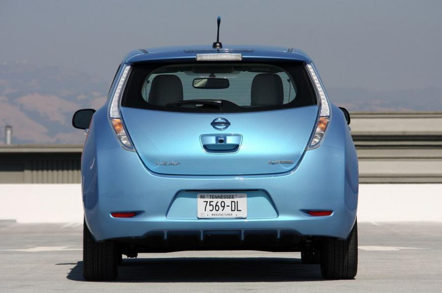  Nissan Leaf 2011 года  (фото 5 из 53)